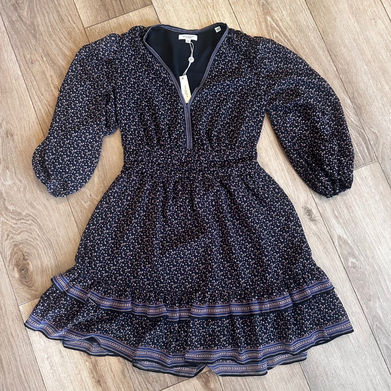 Max Studio London V-Neck Mini Dress Black Purple Dot Print 3901Y62 Size S NEW