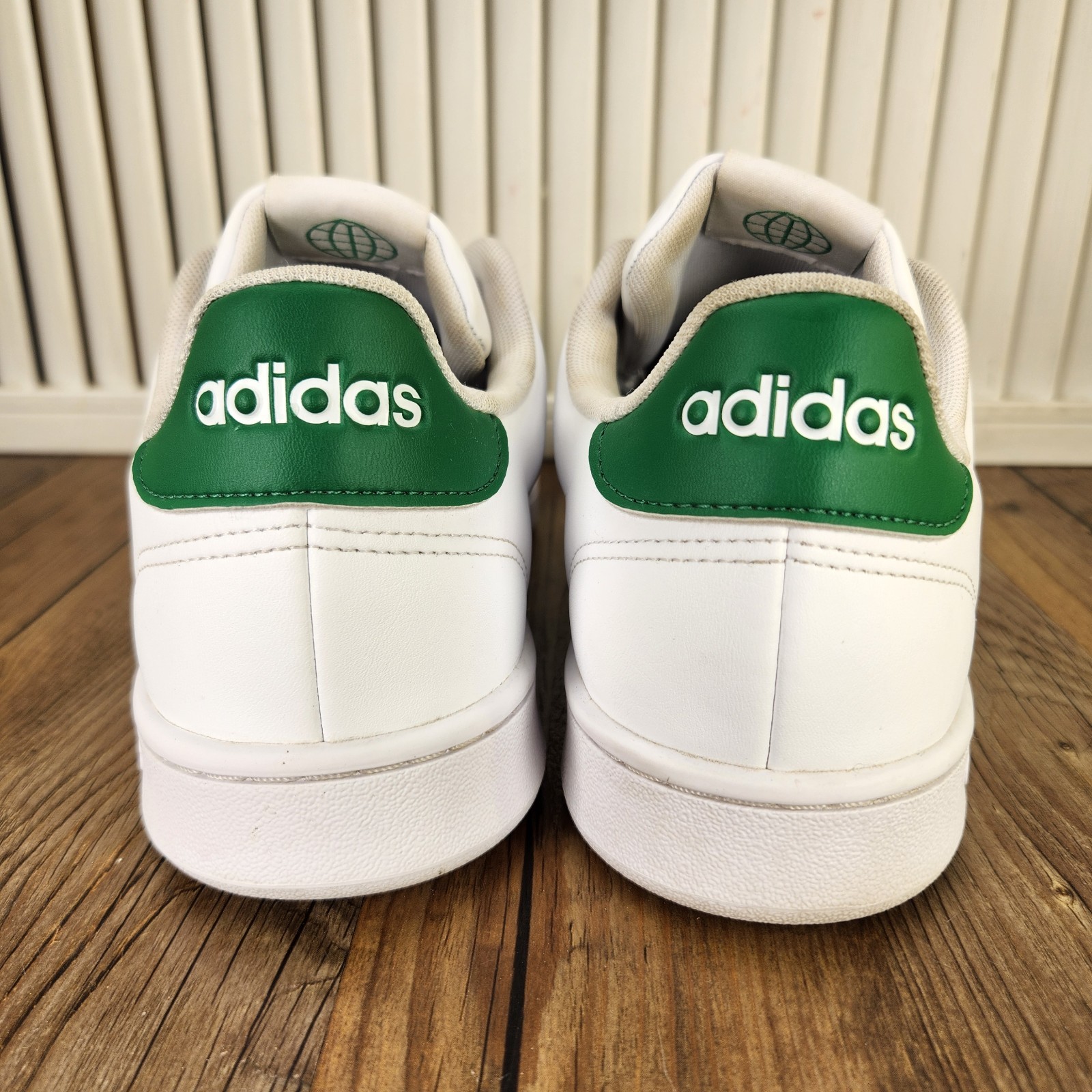 Adidas Advantage Sportswear Mens Sz 9.5 White Green Leather Tennis Shoes GZ5300