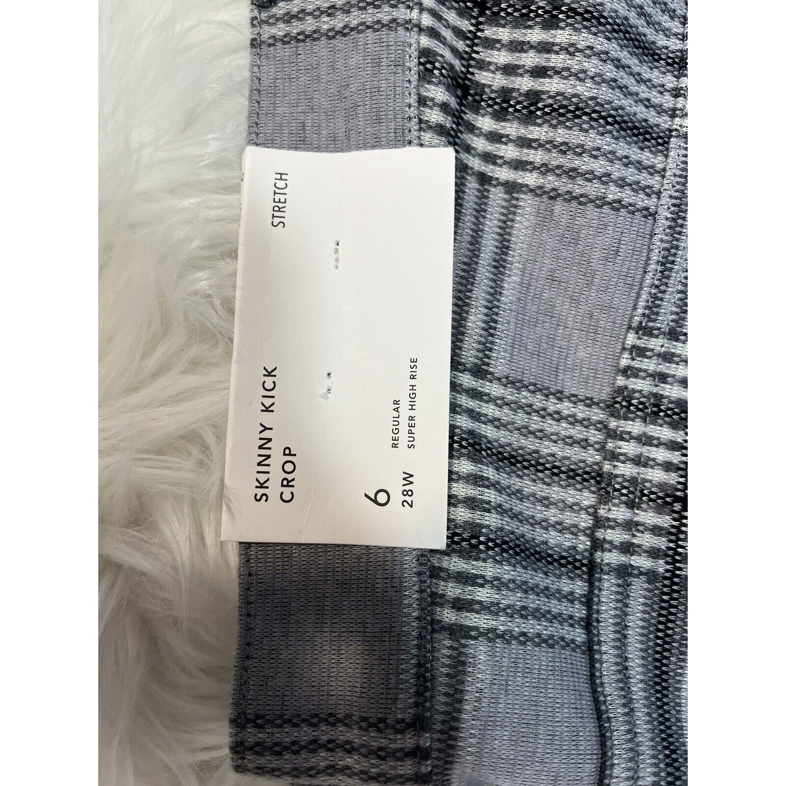 American Eagle Skinny Kick Crop Flare Pants Gray Plaid NWT Size 6 28W Regular