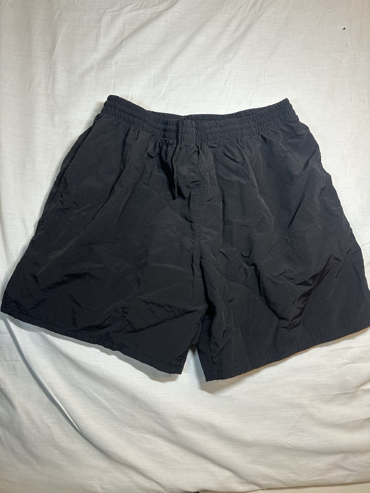 Mitchell & Ness Men’s XL Black Nylon Shorts Drawstring Basketball Athletic