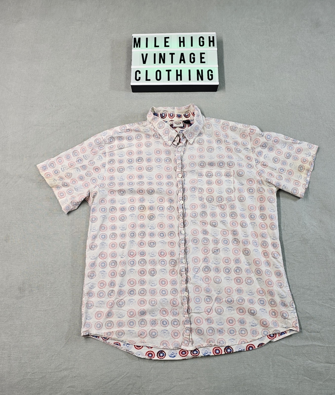 Captain America Button Up Shirt Men’s XL Marvel Mens Adult Vintage Retro Dadcore