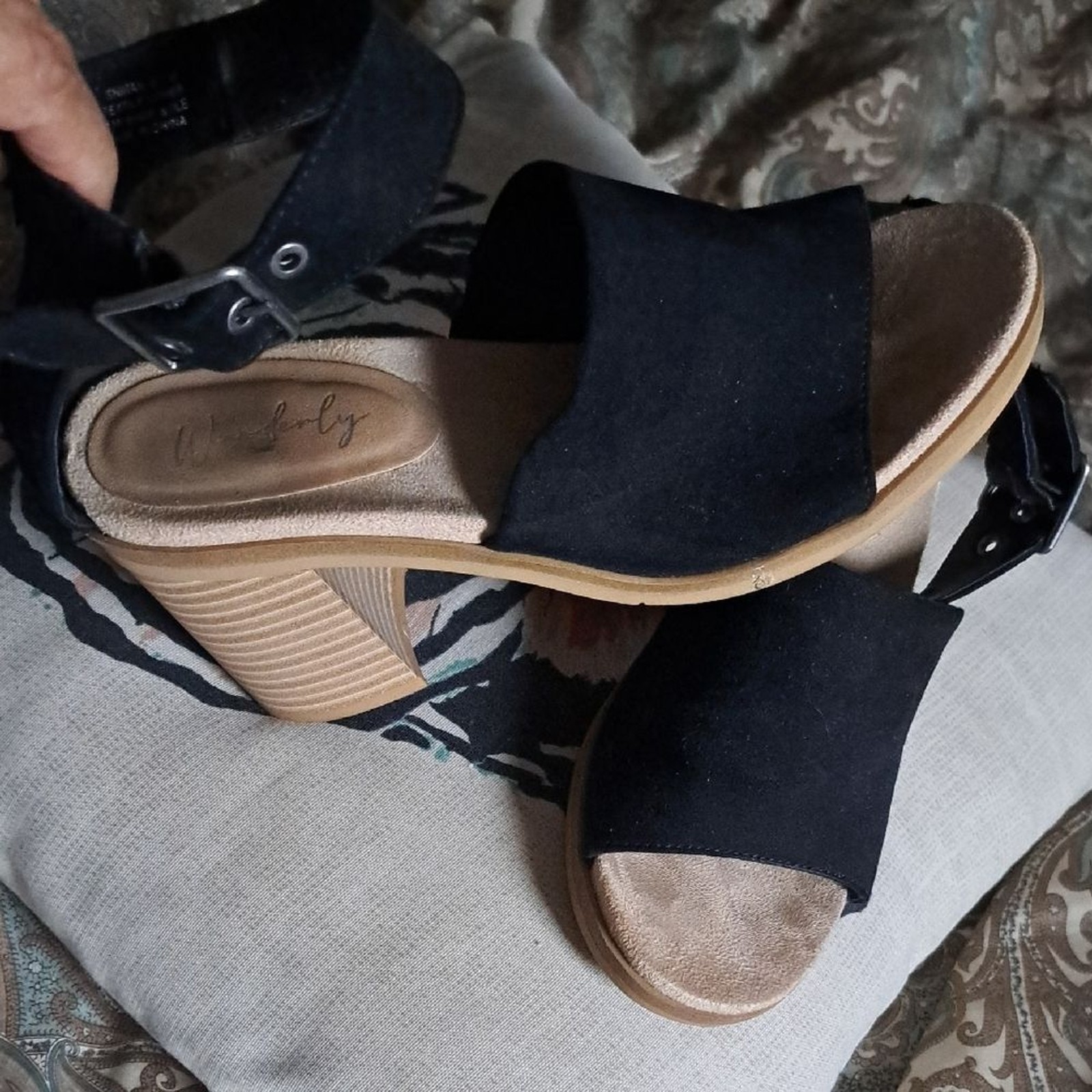Wonderly Black and Tan Heels with Chunky Block Heel