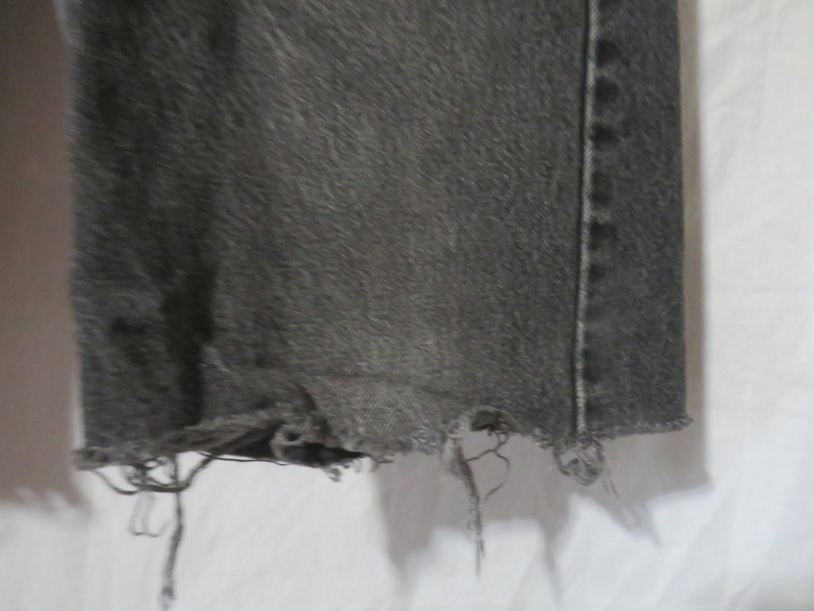 Vintage Levi’s 505 Black Jeans Custom Shorts Tag 34×32 Levis Inseam 11.5in