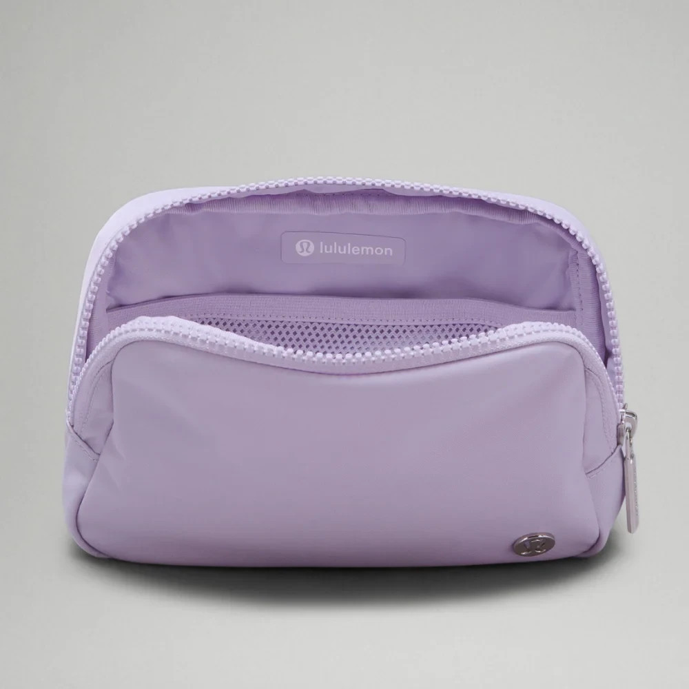 NWT Lululemon Everywhere Wordmark Crossbody Belt Bag 1L – Lilac Purple/Silver