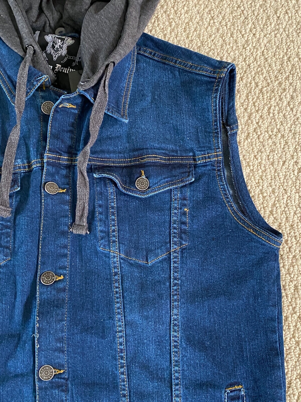 NWT Men’s Nathan Denim Stonewash Blue Convertible Hood Hoodie Denim Jean Vest