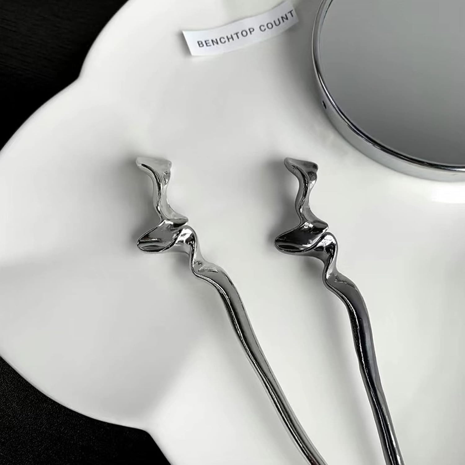 2PCS Metal Hair Sticks for Women Vintage Hair Chopsticks for Women Minimalism Ir