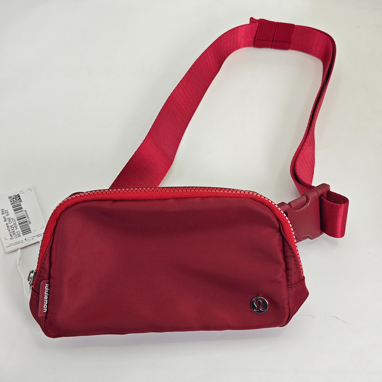 Lululemon Athletica Everywhere Belt Bag Red Crossbody Fanny Pack Adjustable Stra