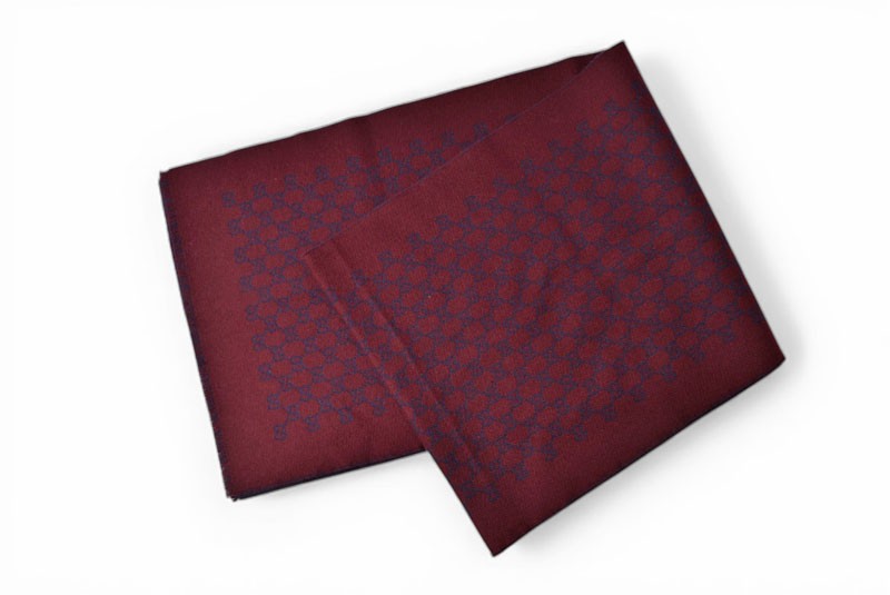 Gucci Authentic reversible winter scarf wool GG wine/navy 391246 4G200 6168