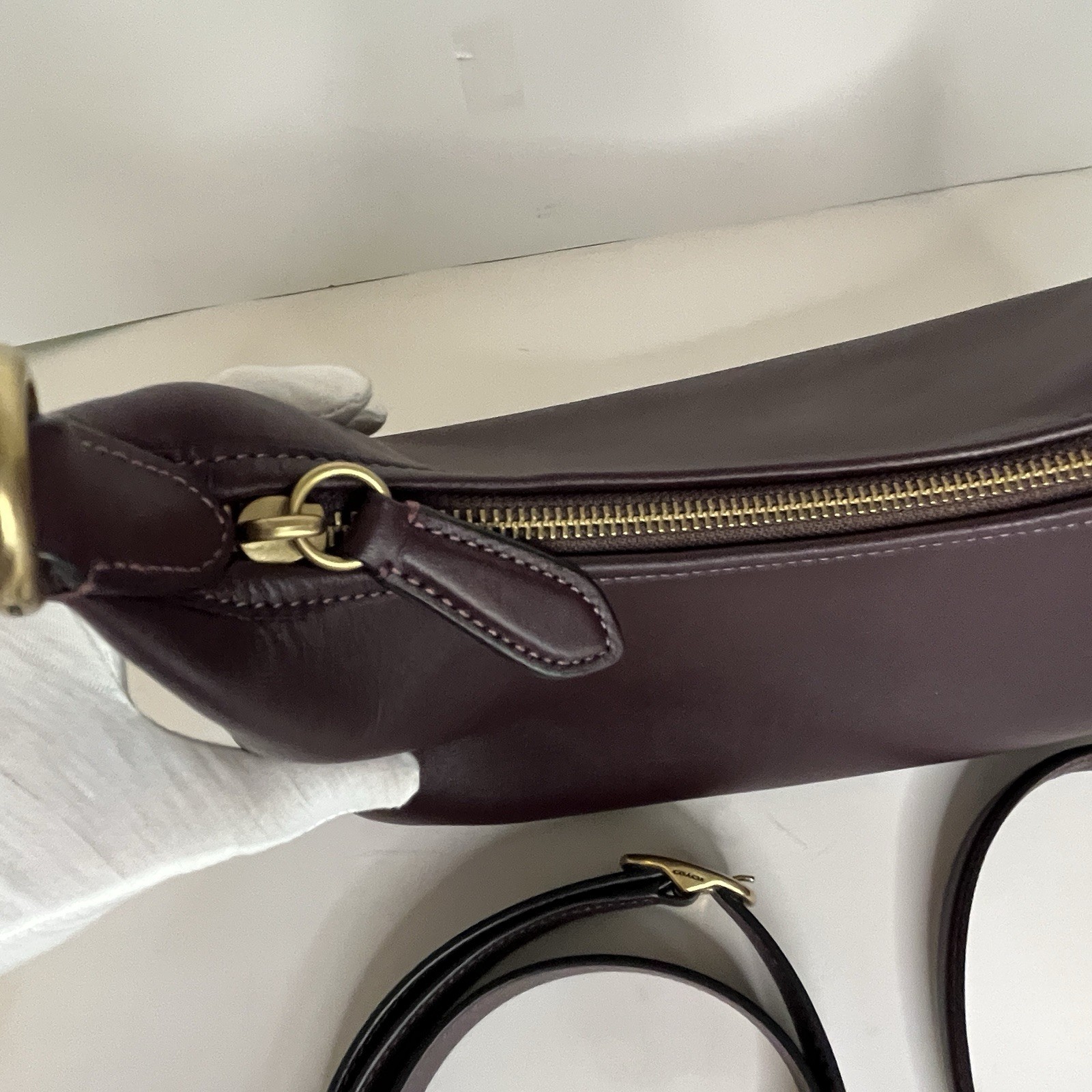 COACH Juliet Shoulder Bag Black Currant Glovetanned Leather Brass Hardware CR981