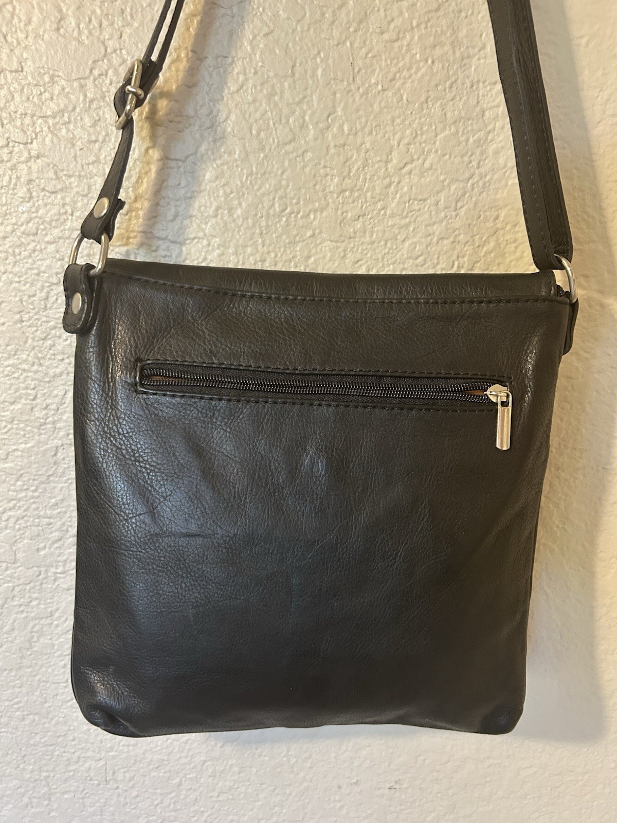 Italian Leather Black Crossbody Bag Zip & Snap Closure, Inner Pockets Silver