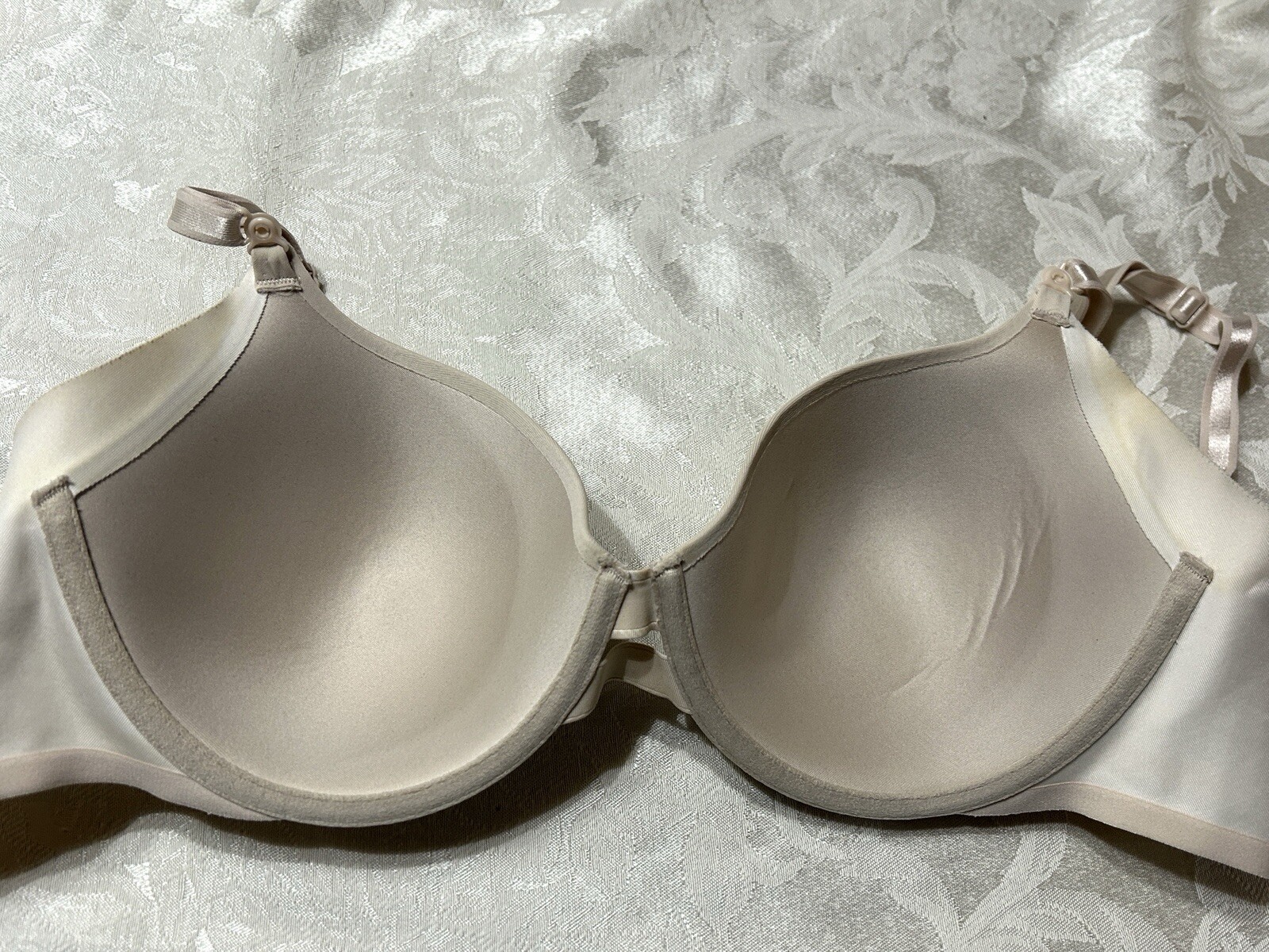 WARNER’S RB5781A No Side Effects Smoothes Underwire 34D Nude Animal Print Bra