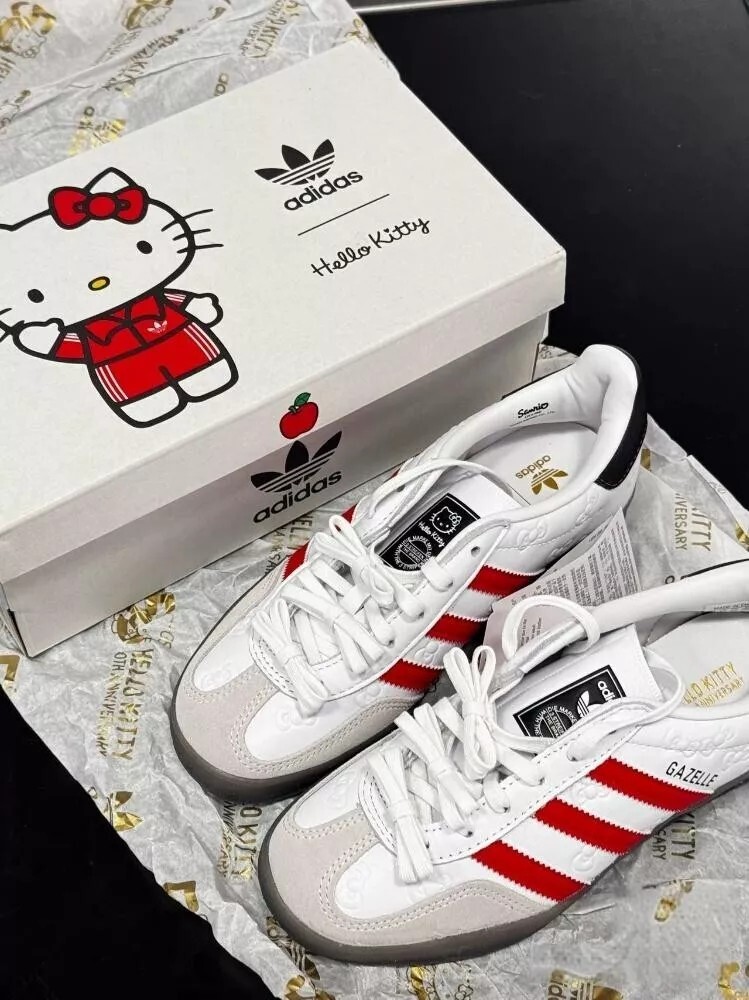 adidas Originals x Hello Kitty Gazelle Indoor W 50th Anniversary Women II0013