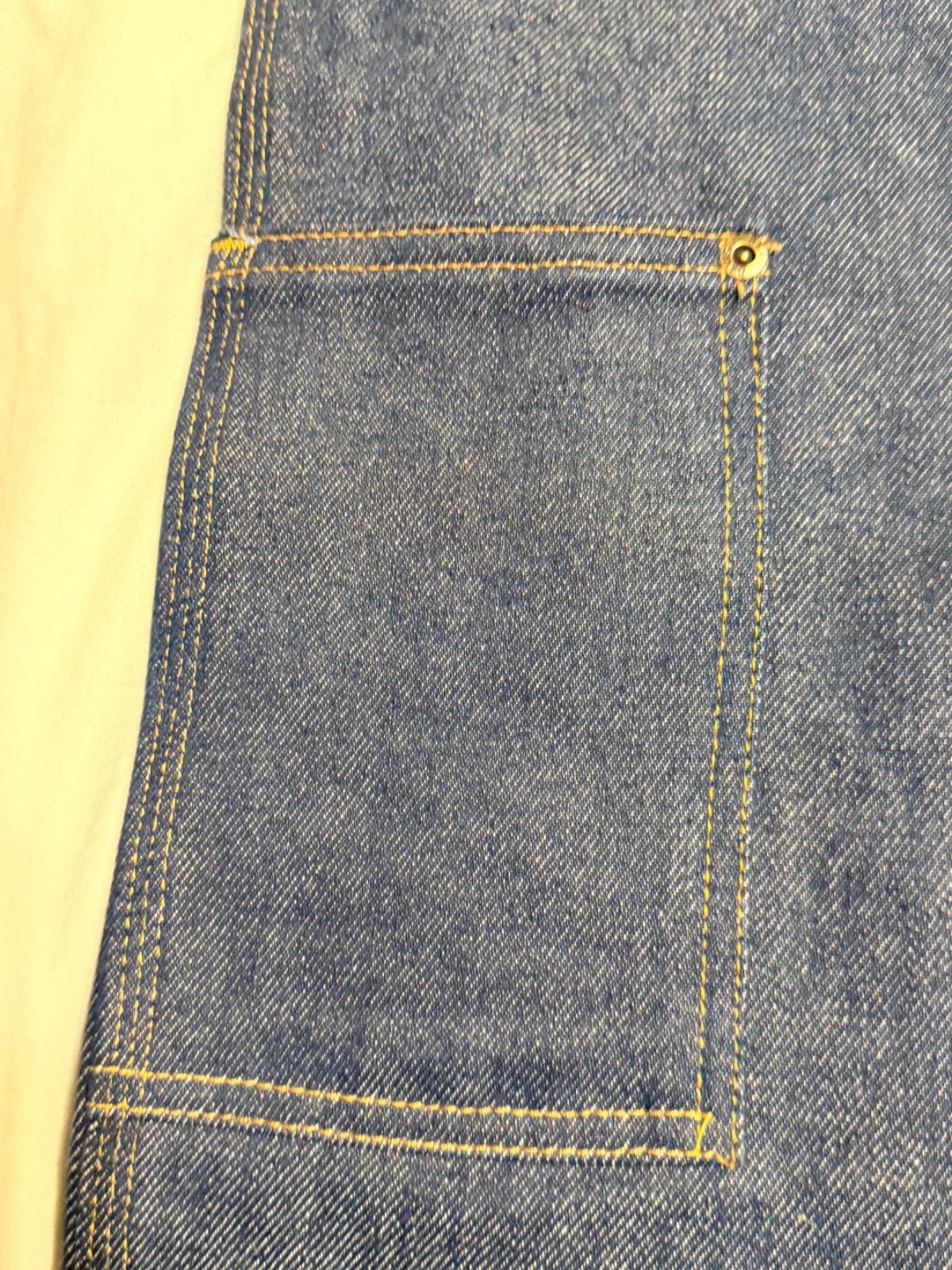 Ben Davis Carpenter Jeans 32X31 STYLE 776 DARK BLUE DISTRESSED FLAW
