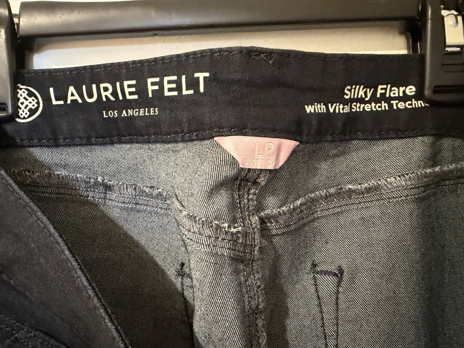 New Laurie Felt Silky Flare Pull On Jeans Large Petite