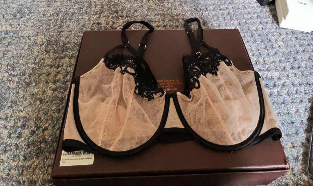 Victoria Secret Bra 36DD