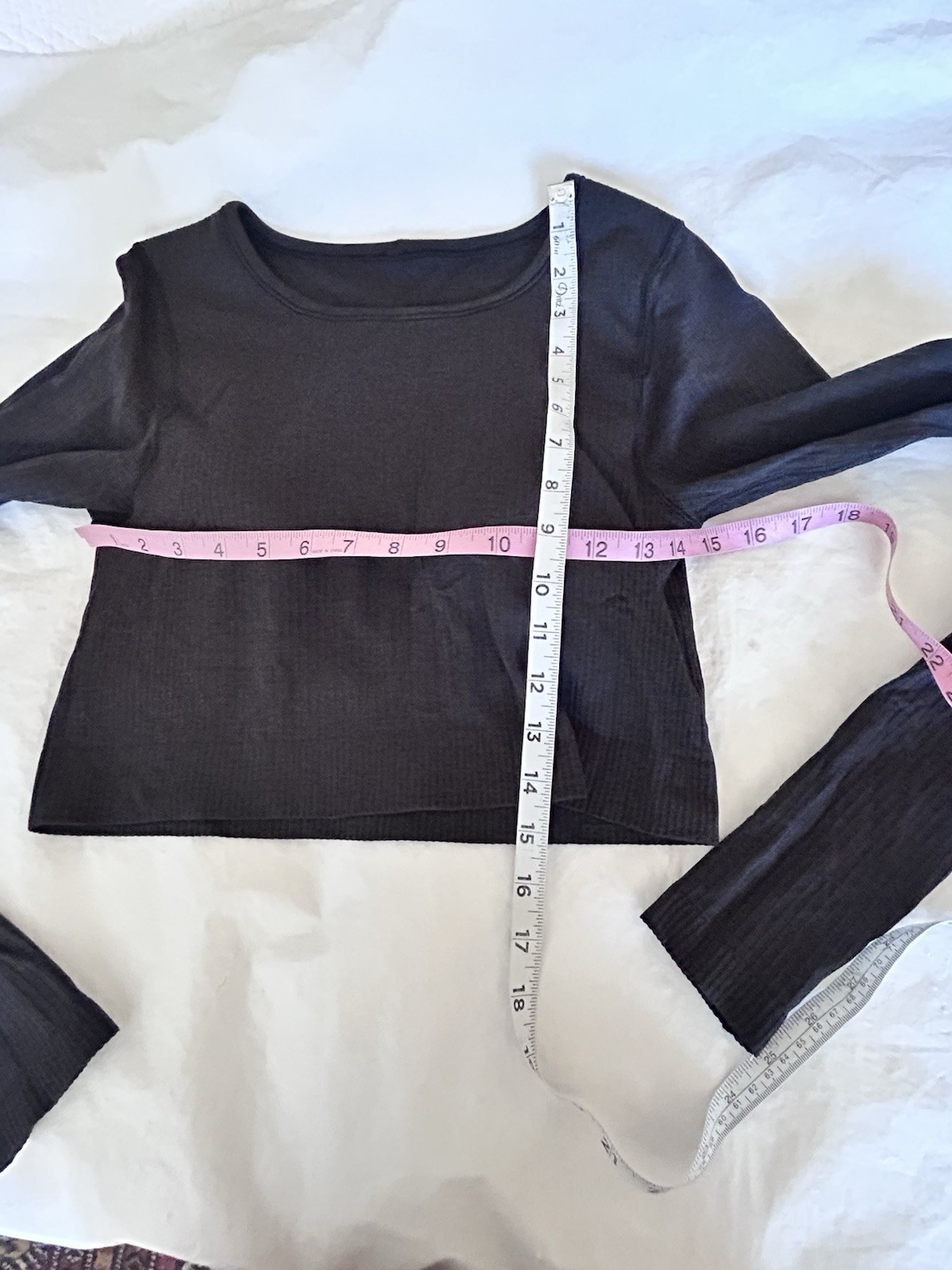 Lululemon Ebb to Street Cropped Long Sleeve Ribbed Bra Top size 8 Charcoal