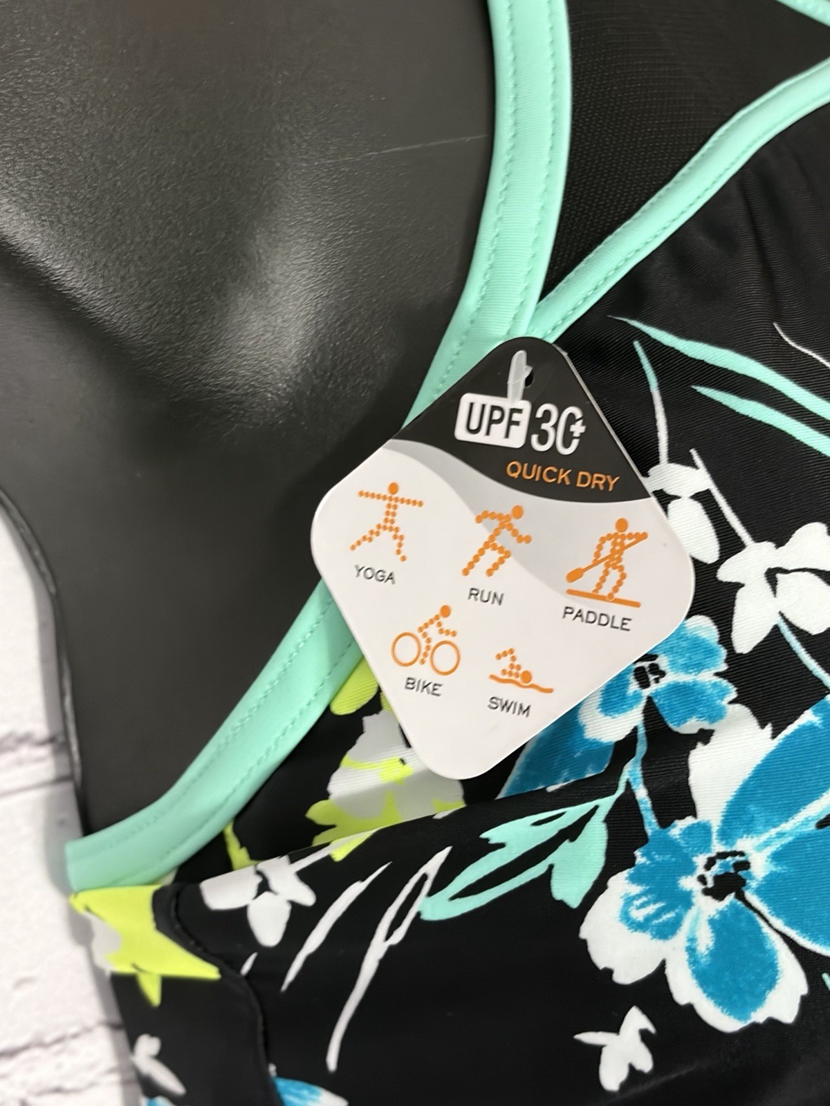 ZeroXposur Tankini Swim Top XS (6) UPF 30+ Quick Dry Floral Black Halter