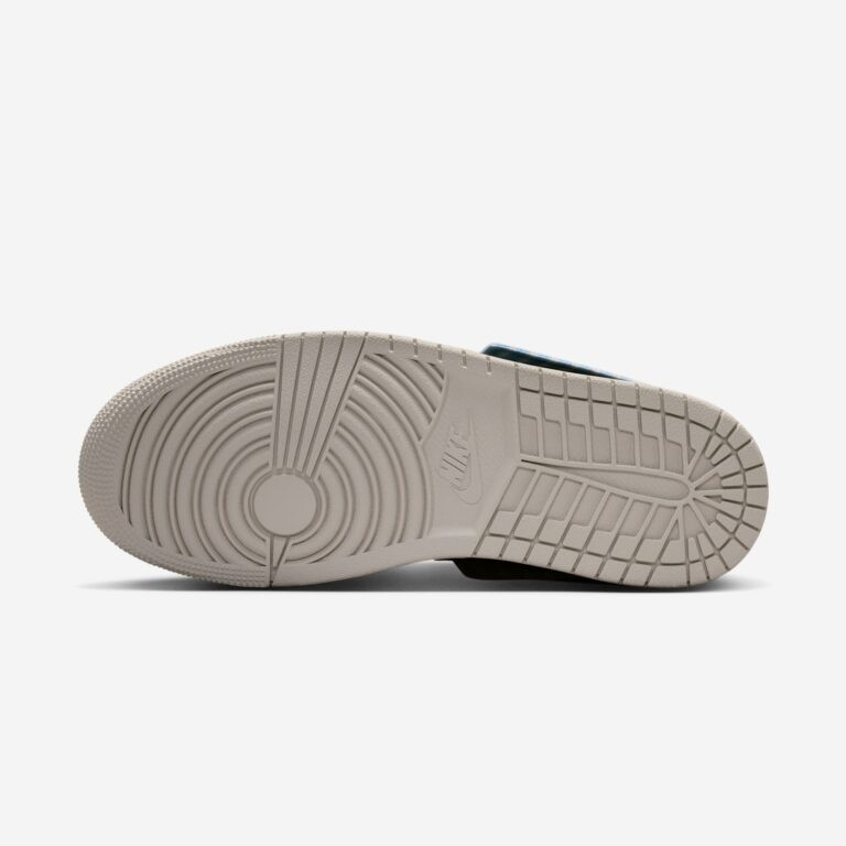 Air Jordan 1 Low Method of Make V3 “Suit & Tie” Womens Low top Black IR7554-001