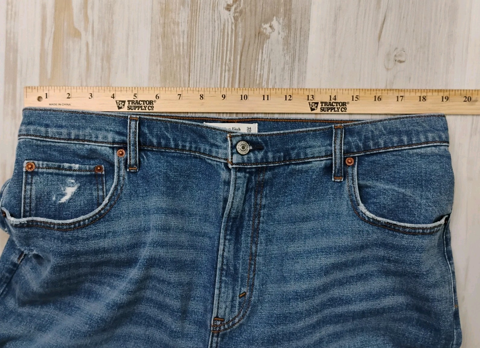 Abercrombie & Fitch 90s Slim Straight Ultra High Rise Jeans 34/18 (Actual 38×32)