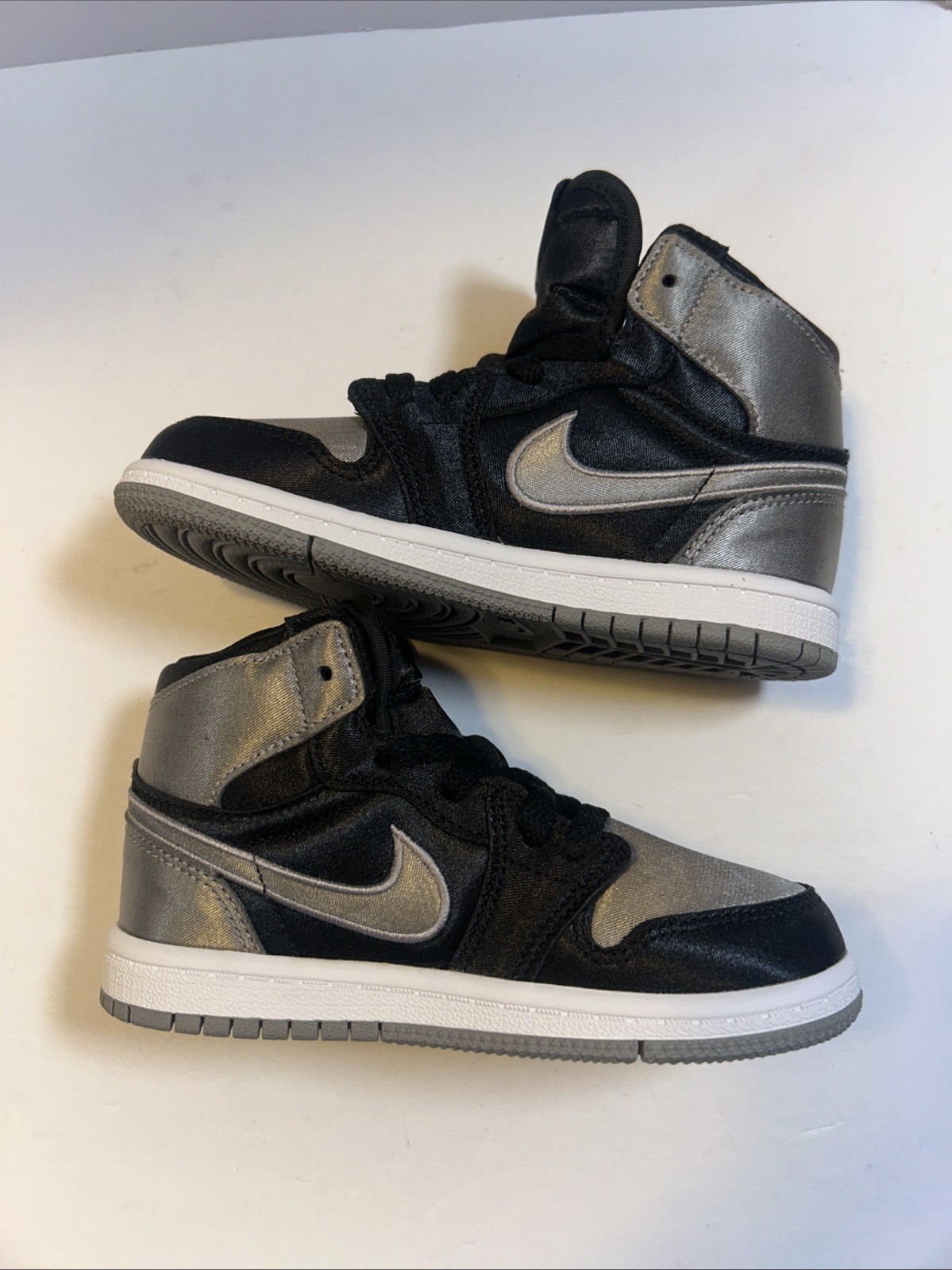 Jordan 1 Retro High OG (TD) Size 9c Brand New With Box