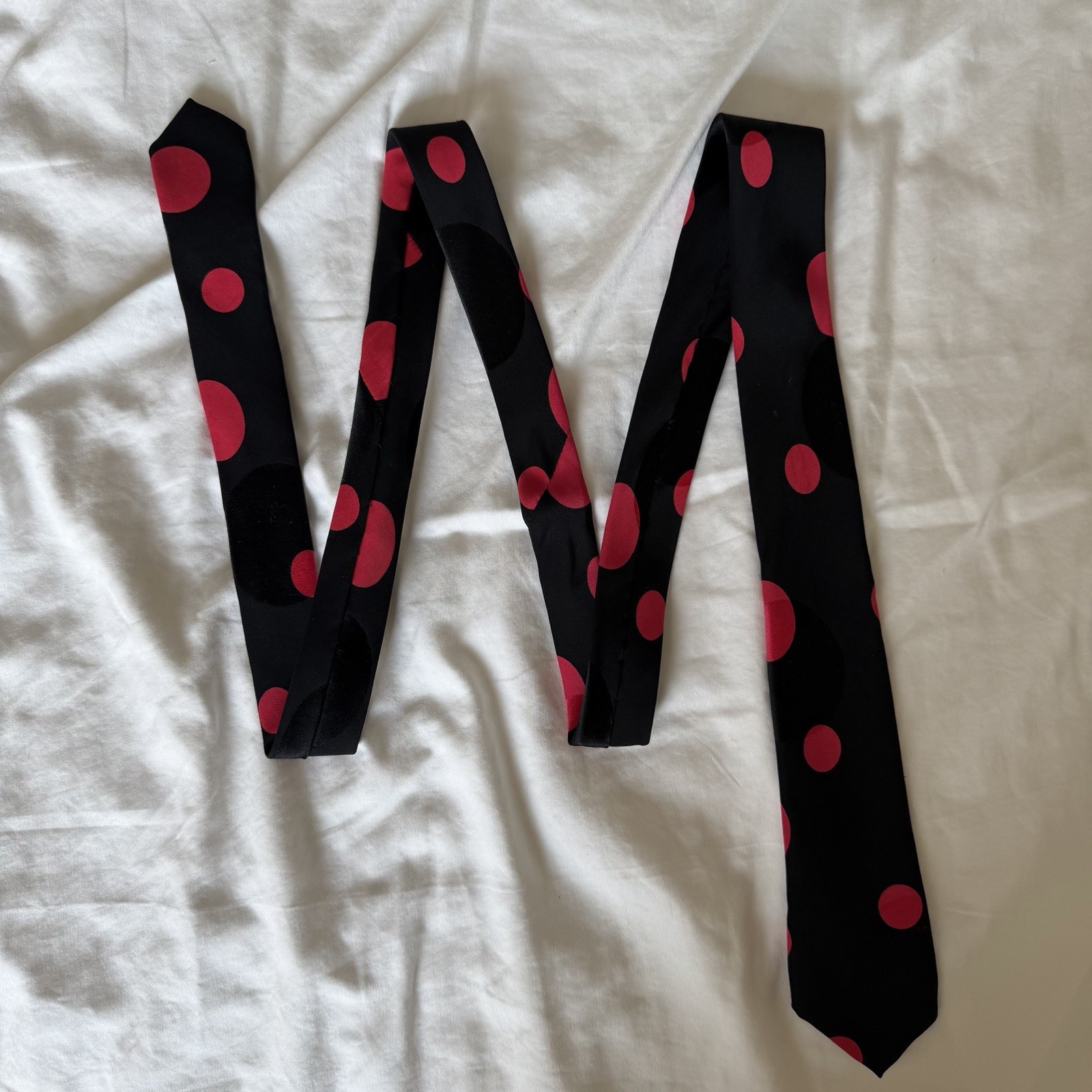⁠Vintage Brioni Silk Tie Black Pink Polka Dot Jacquard Gold Logo Plaque Italy⁠