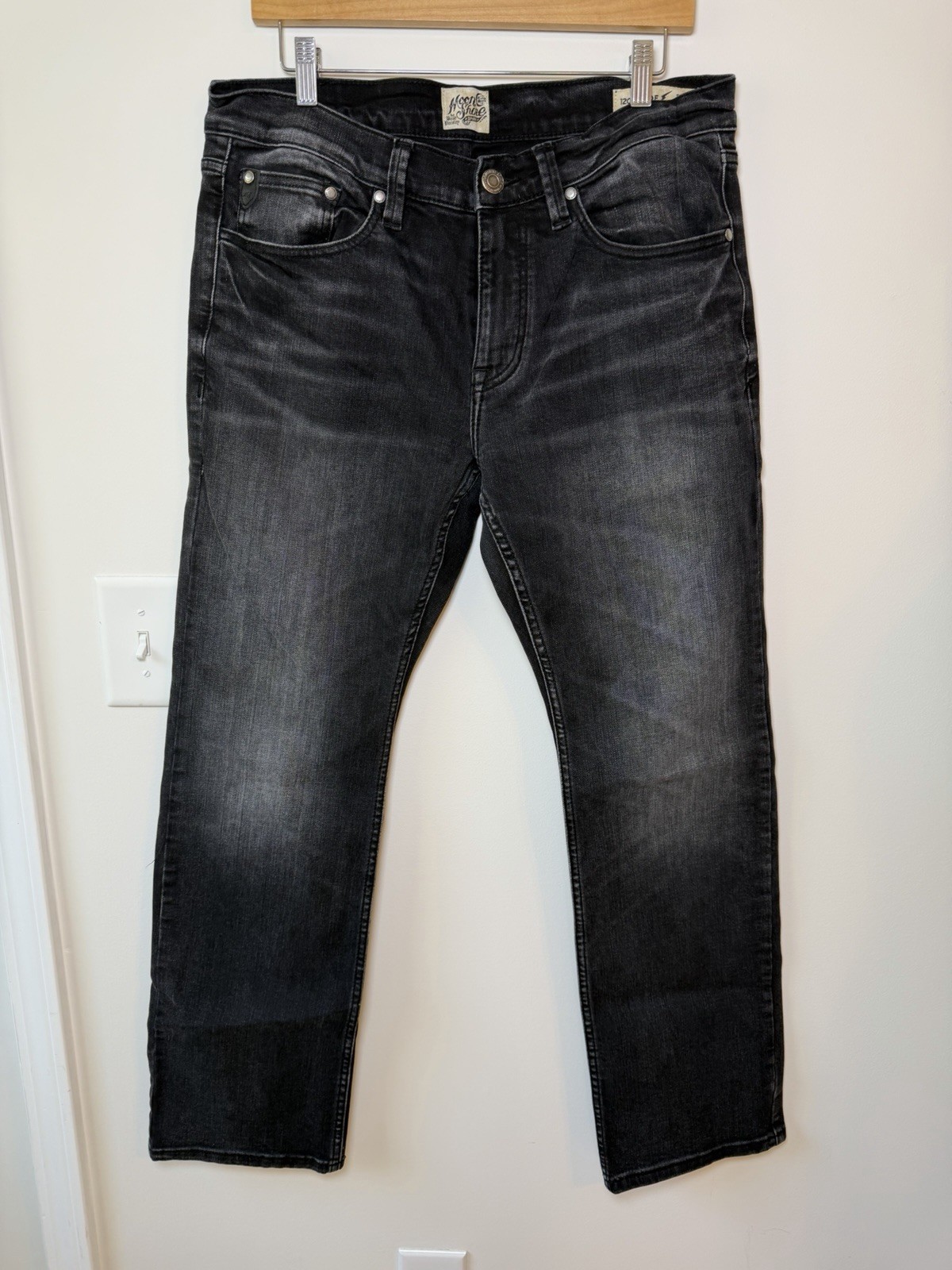 Moon Shine Spirit Brad Paisley 120 Proof Slim Straight Jeans Mens 33X32 Black