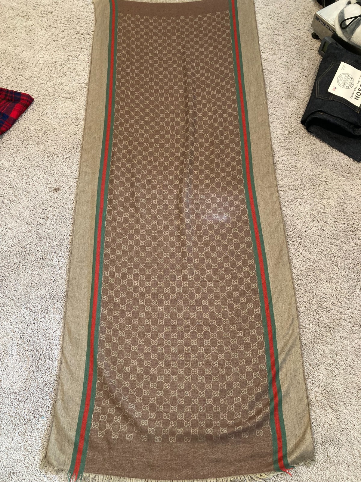 Authentic Gucci Monogram Scarf Wool Silk Blend Brown Beige Web Stripe 70″