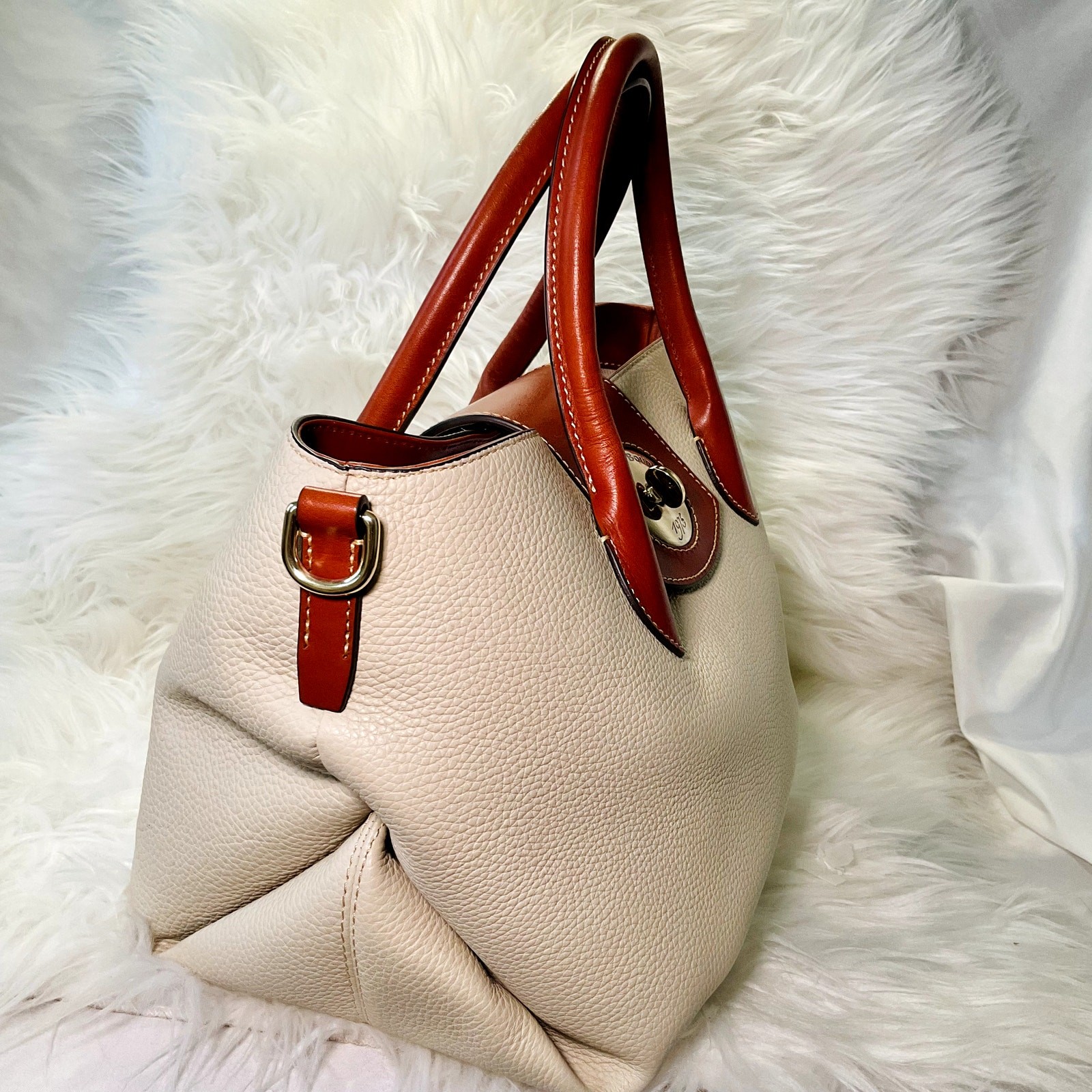 Gently Used $358 Dooney & Bourke Pebble Satchel Turnlock Tote 30