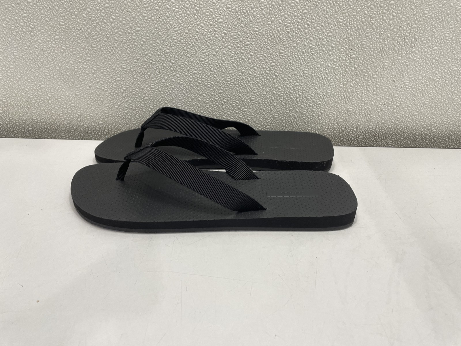 The Row Dune Classic Sandals Men’s US 10, Black