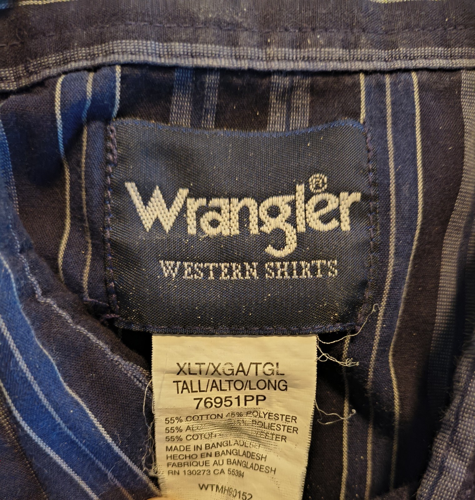 Wrangler Button Snap Shirt – Blue Striped – Short Sleeve – Pockets – XLT 76951PP