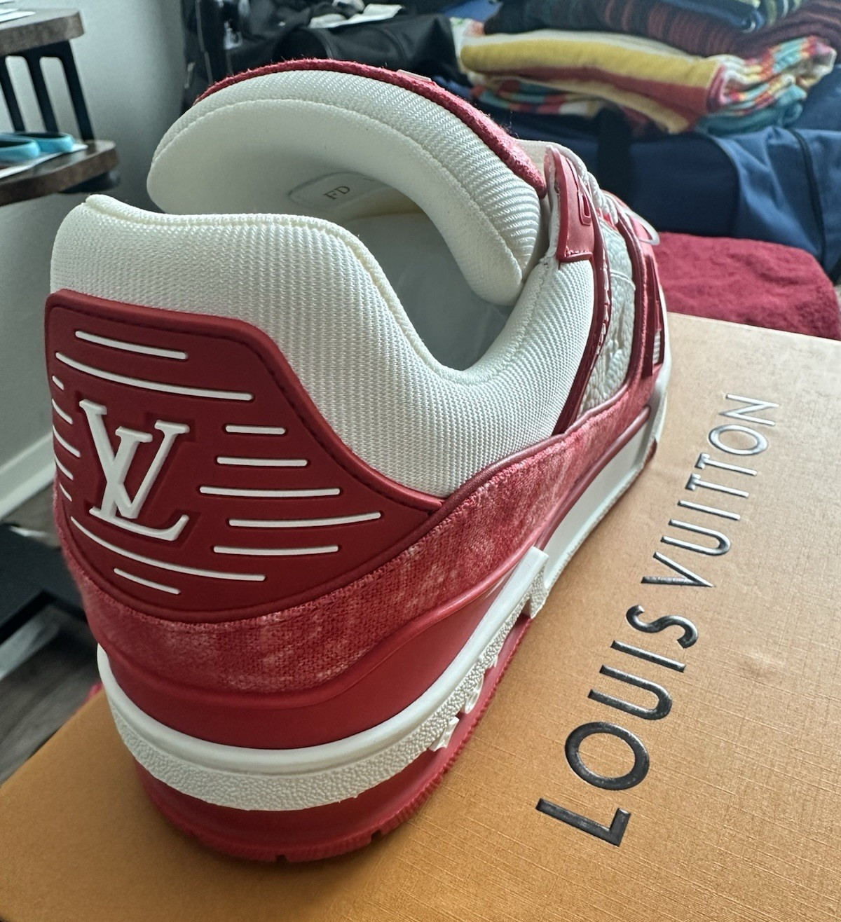 Louis Vuitton Trainer Men’s Low Top Lace-Up Logo Sneakers Red/White New Box