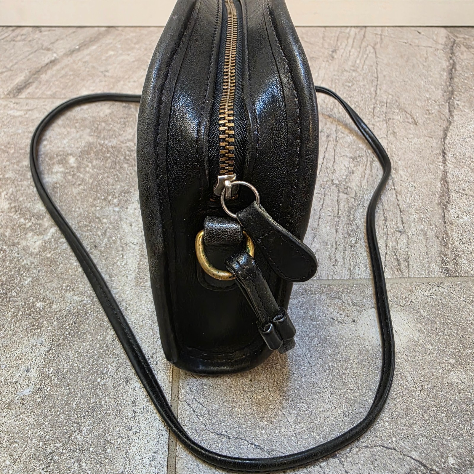 COACH Vintage Abbie Black Leather Crossbody Shoulder Bag Handbag Purse 9017