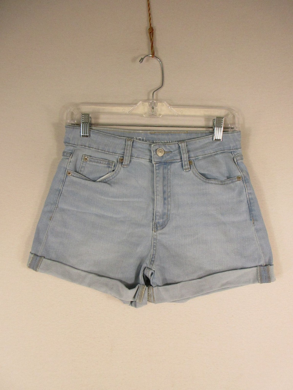 No Boundaries Shorts Womens 7 Light Wash Rolled Cuff Denim Casual
