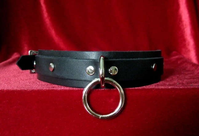 Black Leather Collar, With One Heavy Nickel Plated Ring And D Ring
