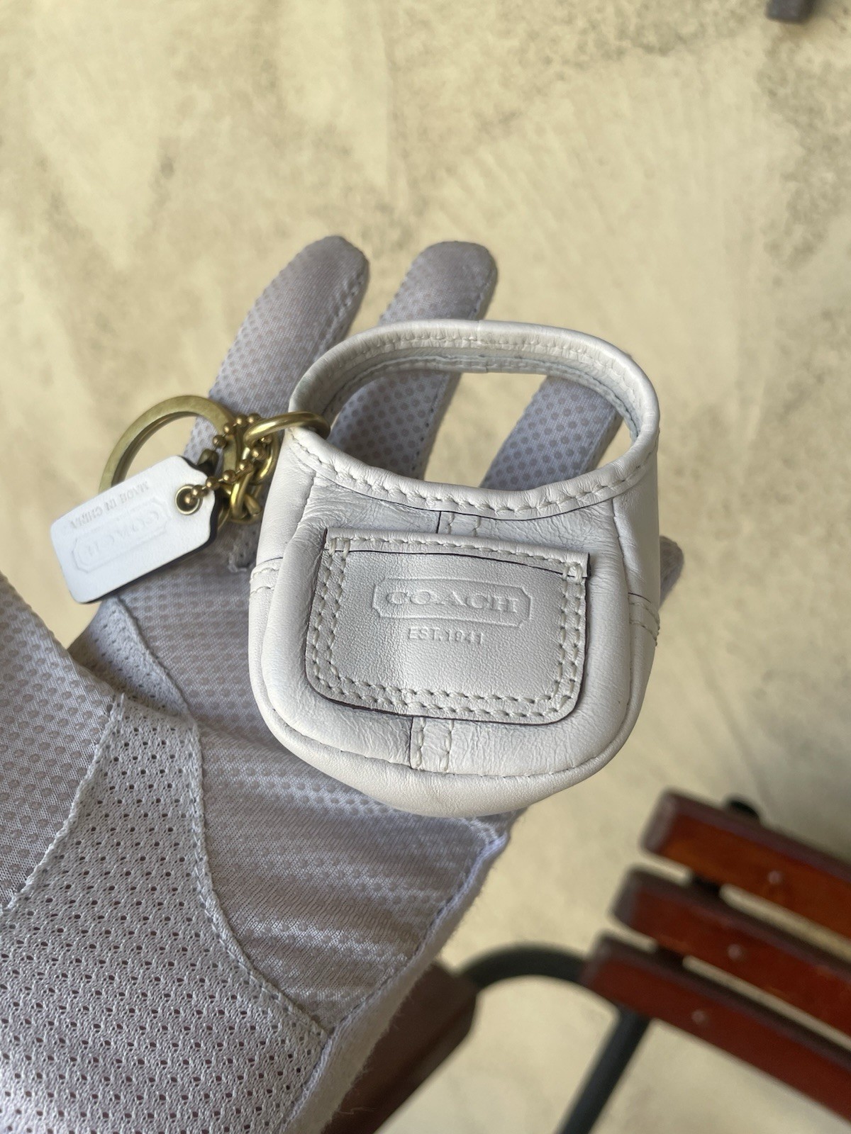 COACH, Legacy, Ergo Vintage Keychain- White, Y2K