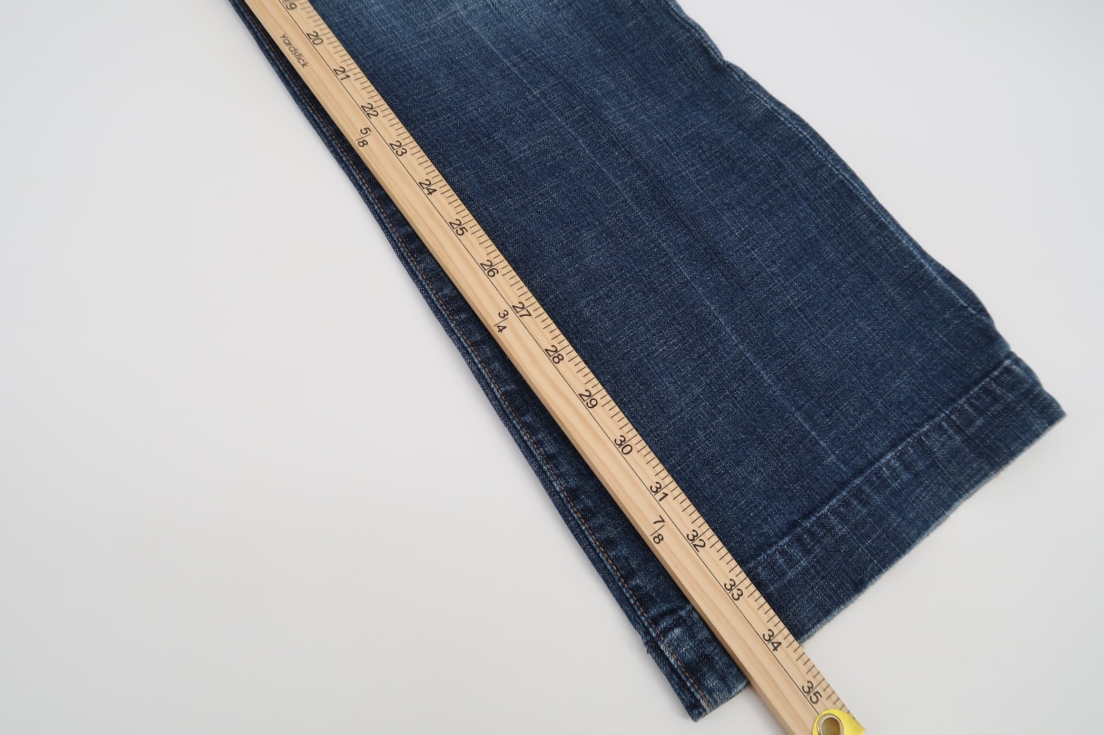 7 For All Mankind DOJO Jeans Wide Flare Leg Womens Sz 29 32X34 7FAM Rare Pockets