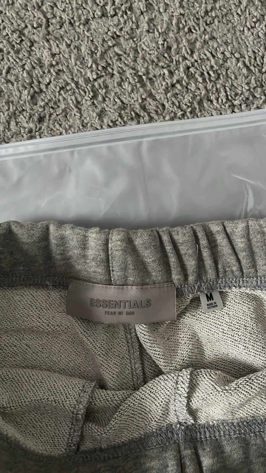 Essentials Fear of God Men’s Gray Fleece Sweat Shorts Drawstring Logo Pockets