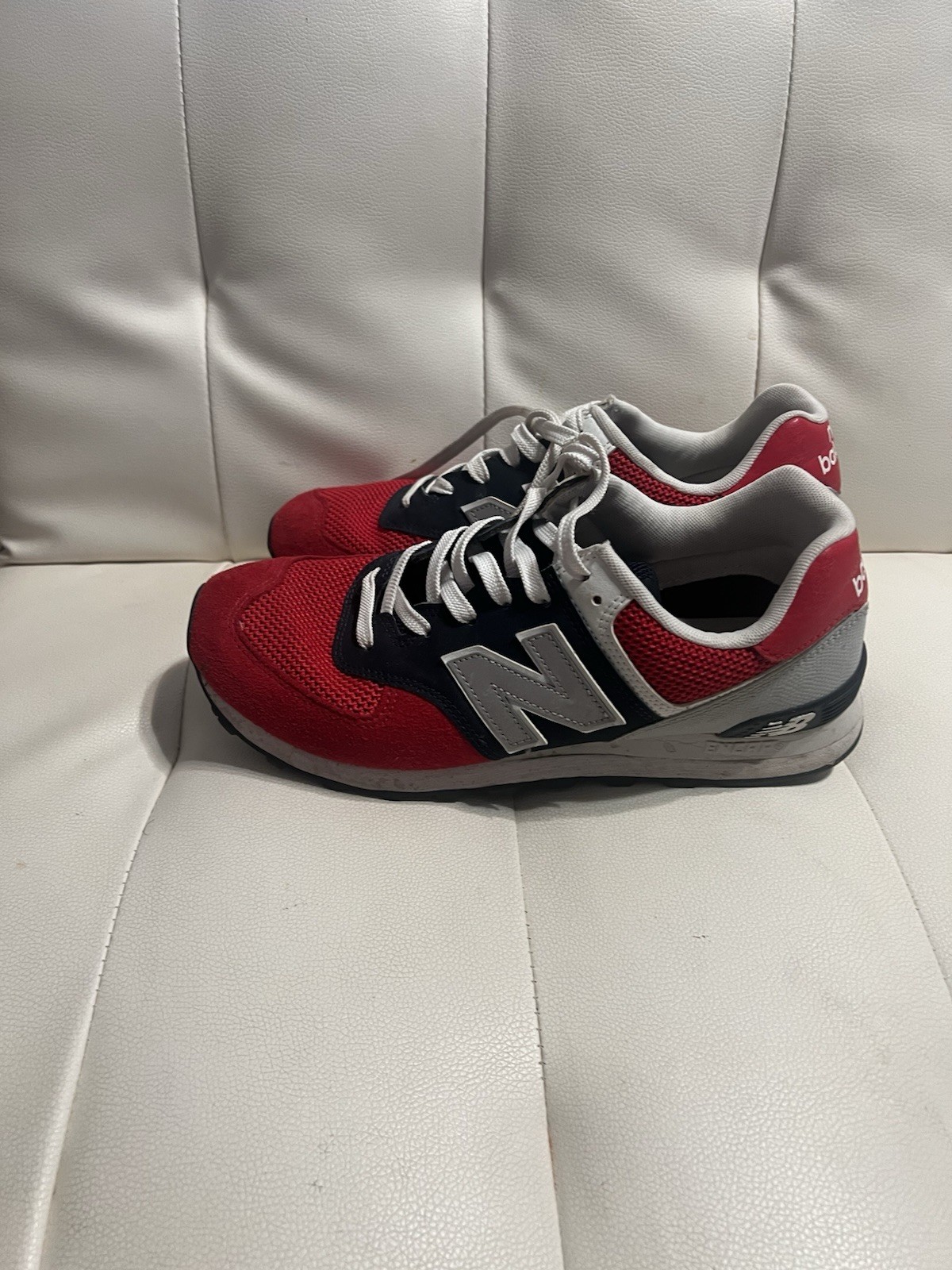 New Balance 574 Men’s Low Top Lace-Up Sneakers Faux Leather Red Gray