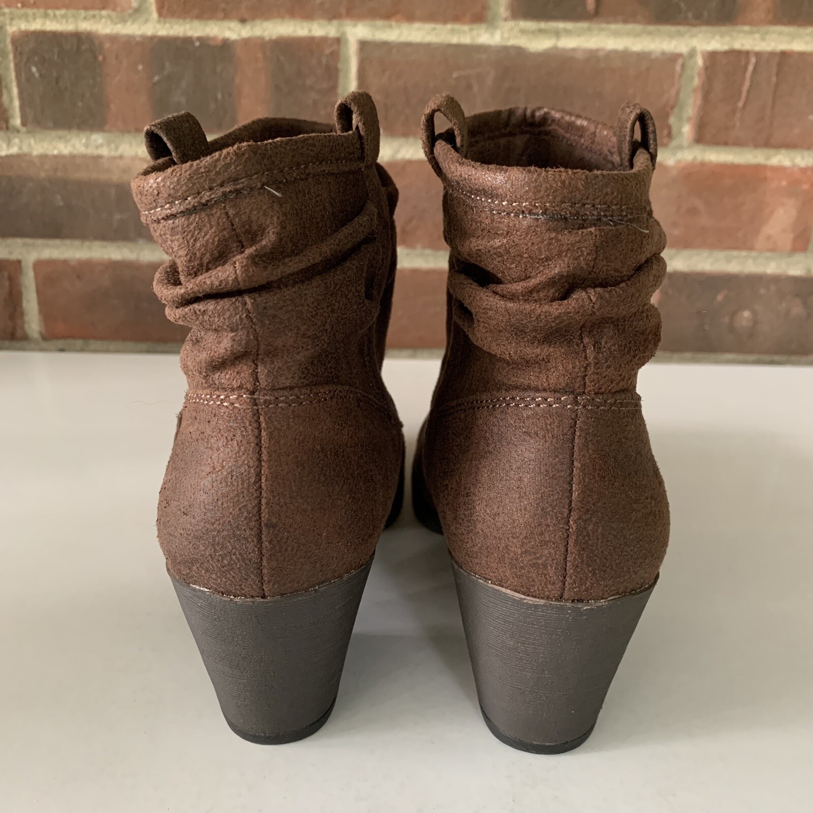 K9 brown fabric block heel ankle boots Women’s US 8 M