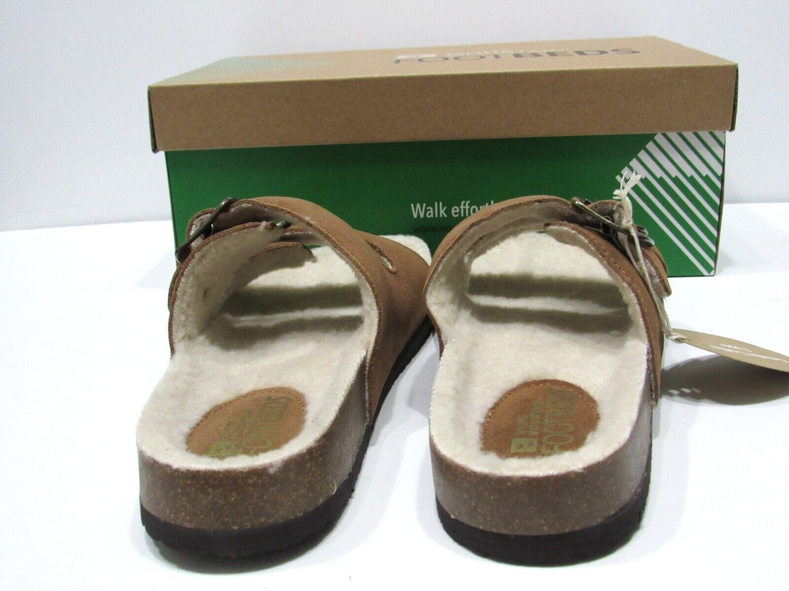 White Mountain Womens size 7 Oiled Leather Sherpa Lined Buckle Sandals Chestnut