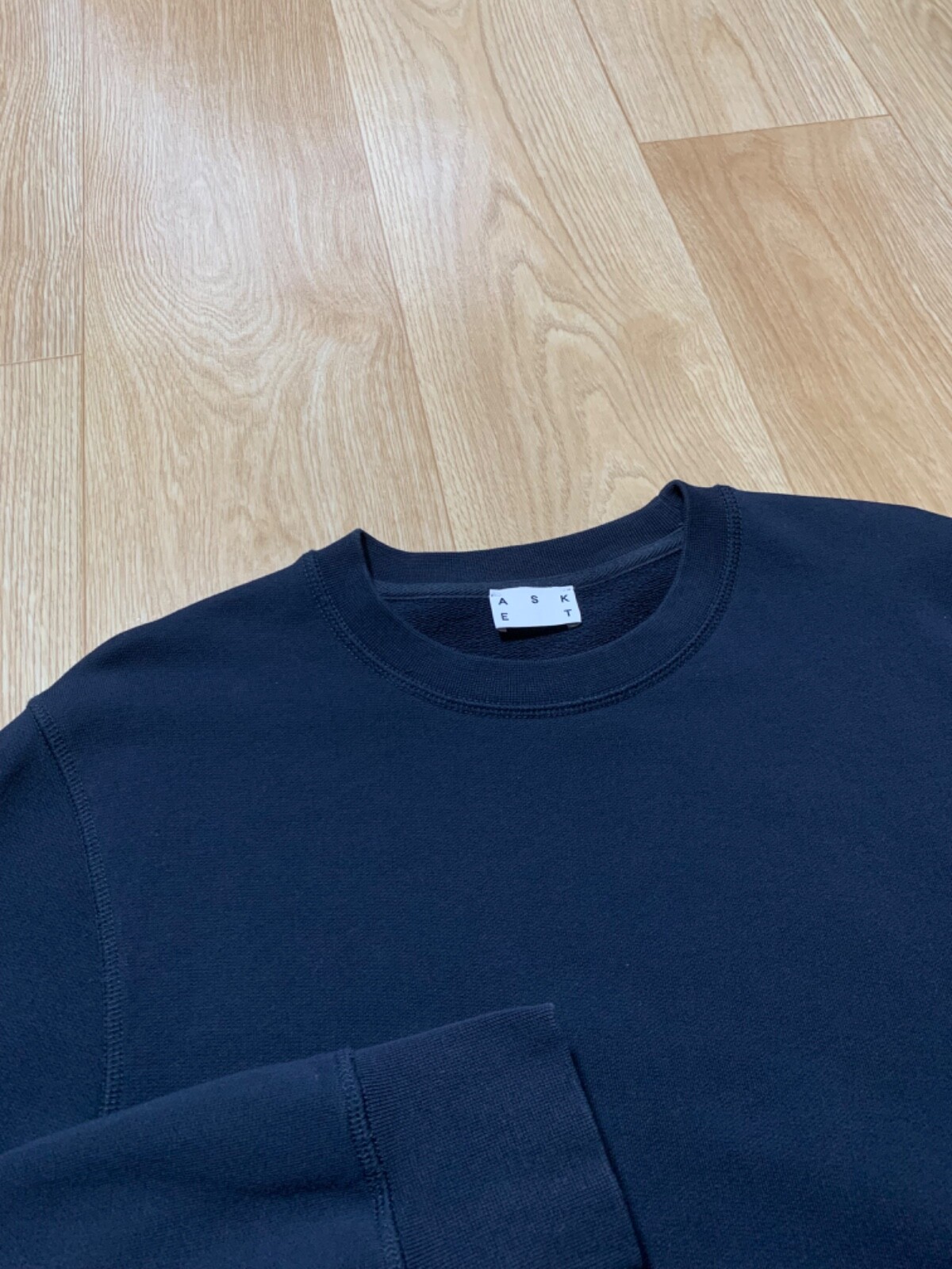ASKET June 2019 Sweatshirt Size S