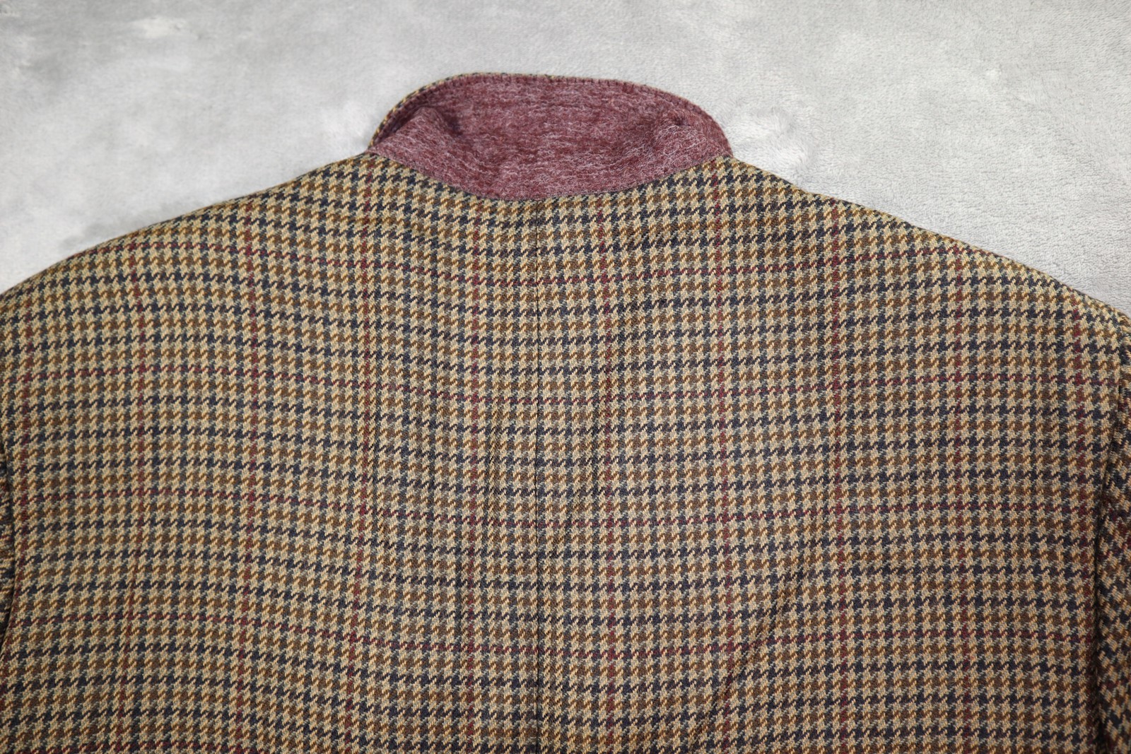 Tommy Hilfiger Sport Coat Men’s Medium Hounds Tooth Tweed 3 Button Notch Lapel