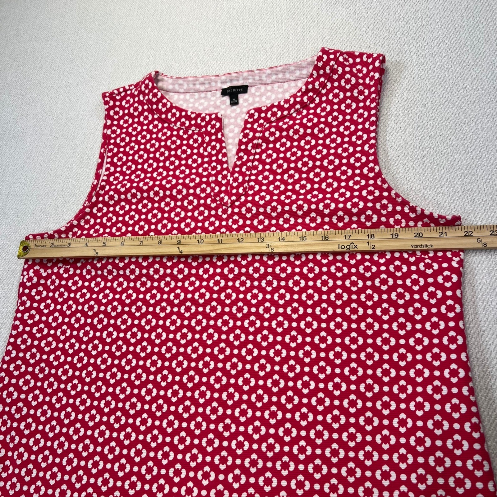 Talbots Sleeveless Split Neck Top Ottoman Shell Top XL Geometric Textured Flower