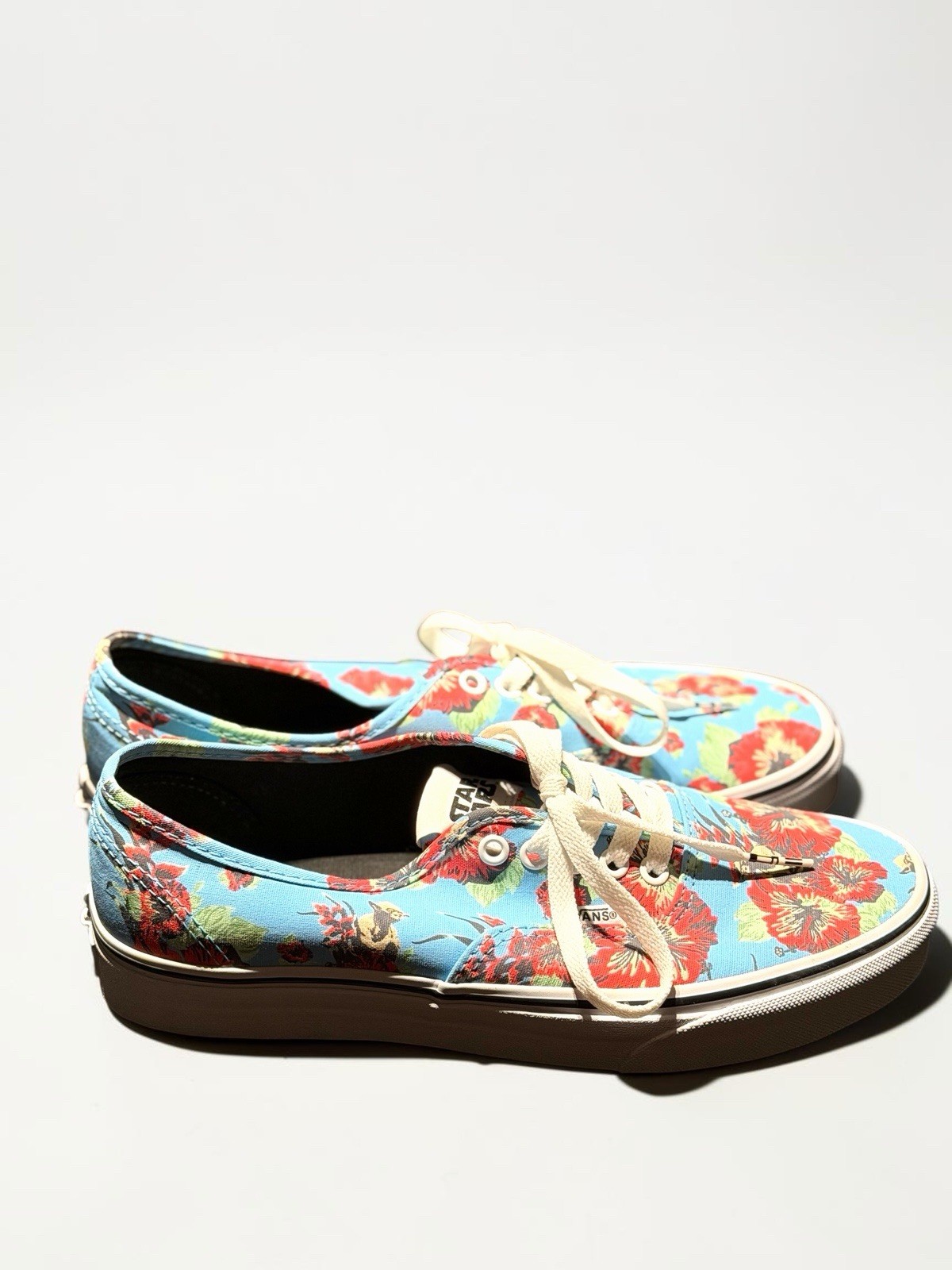 NEW VANS Star Wars Limited Edition Yoda Aloha Shoes Men’s 9 Women’s 10.5