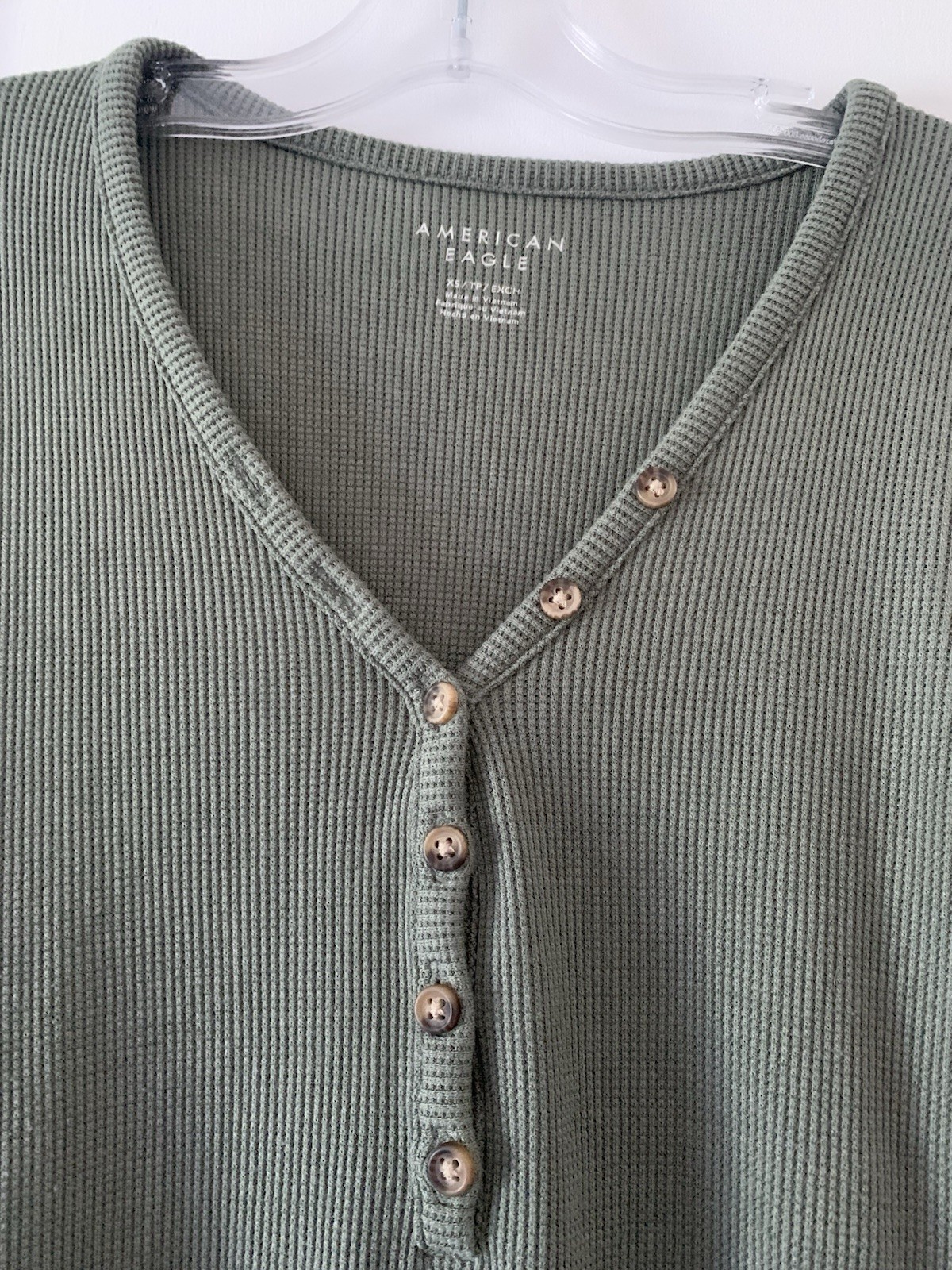 American Eagle XS Green Long Sleeve Henley Shirt WC231