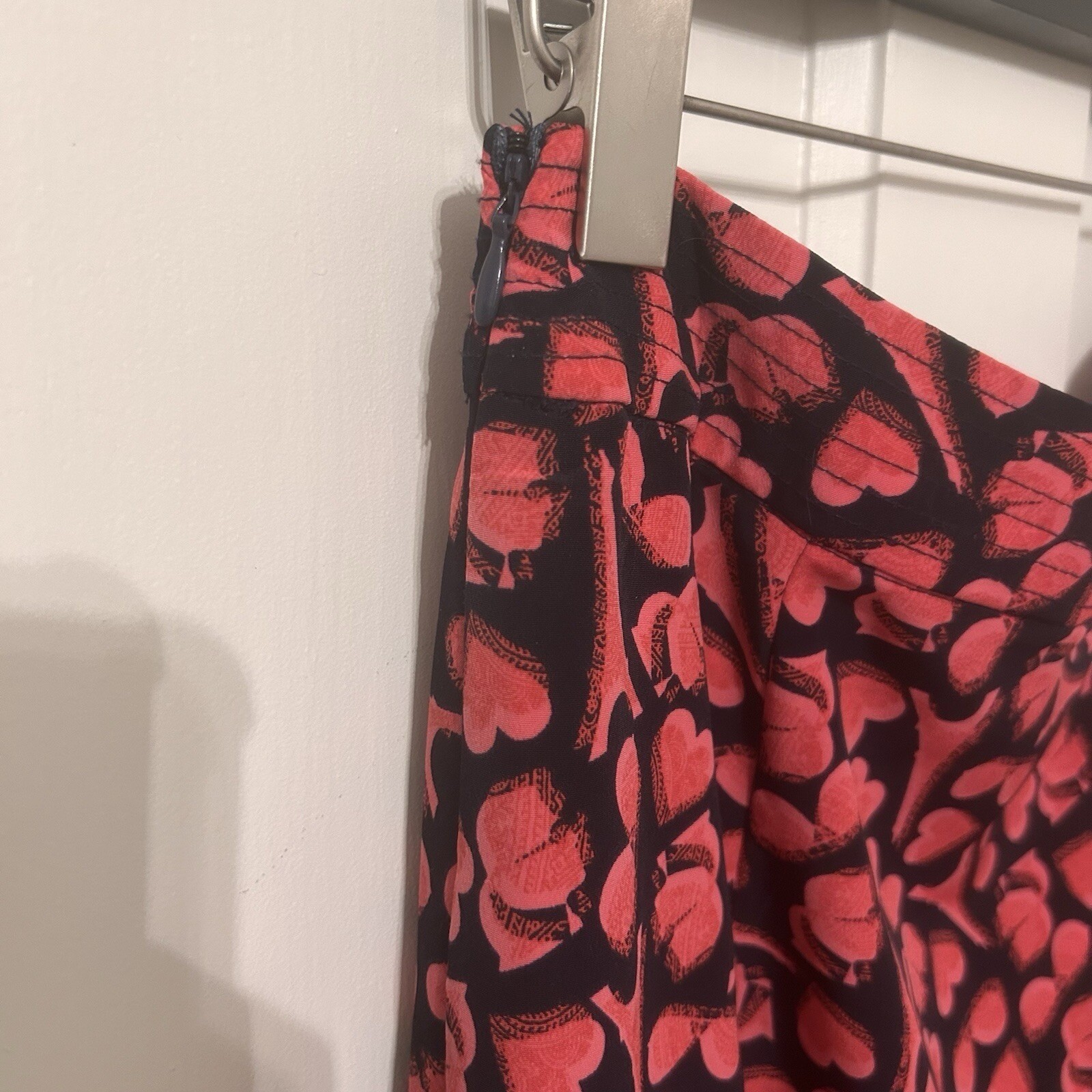 Karl Lagerfeld Paris Logo Heart Print Faux Wrap Ruffle Midi Skirt Sz 6
