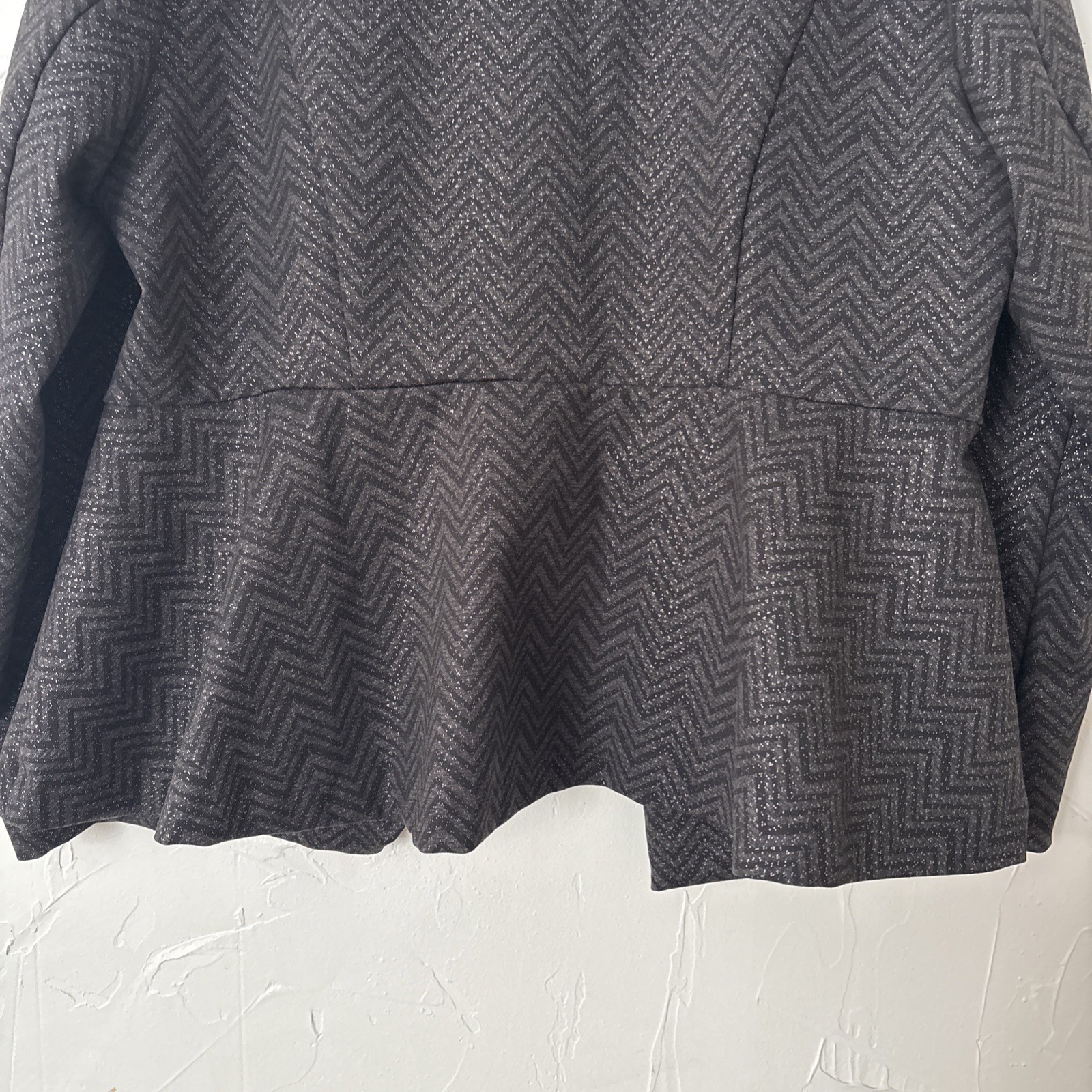 Torrid Studio Uptown Premium Ponte Black Chevron Stretch Peplum Blazer sz 2X 18/