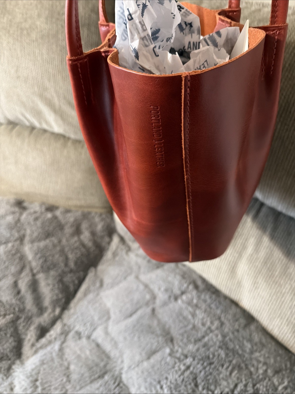 Portland Leather Goods Large Devan Bucket Tote In Rosso