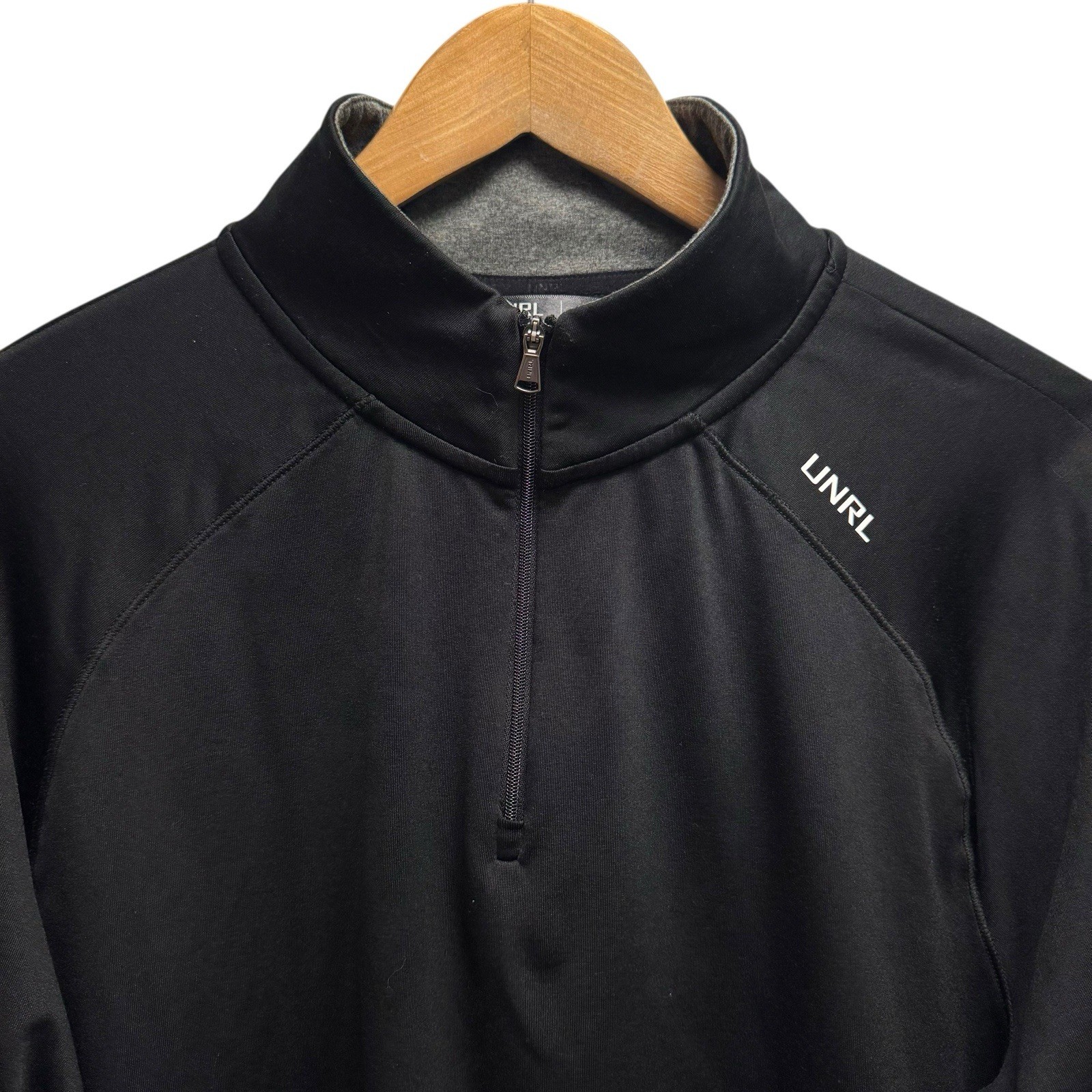 UNRL Men’s Large Athletic Black 1/4 Zip Golf Pullover Performance Best Buy Shirt