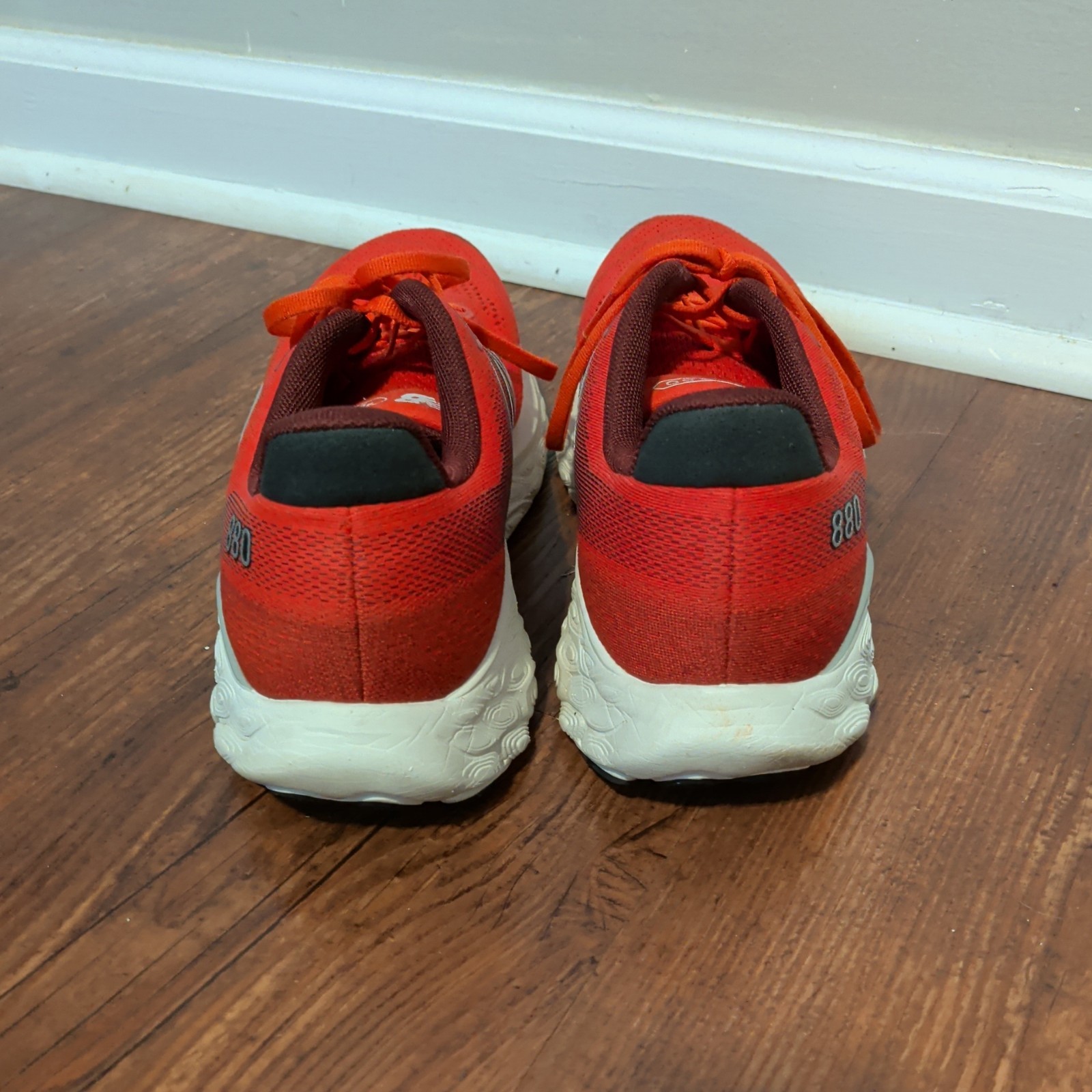 Used New BalanceMens Fresh Foam X 880 V14 Neo Flame , US 11.5